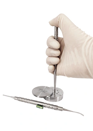 Instrumental quirúrgico dental (Kit de chinchetas para regeneración ósea guiada)