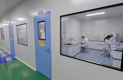 Área de biomateriales y laboratorio